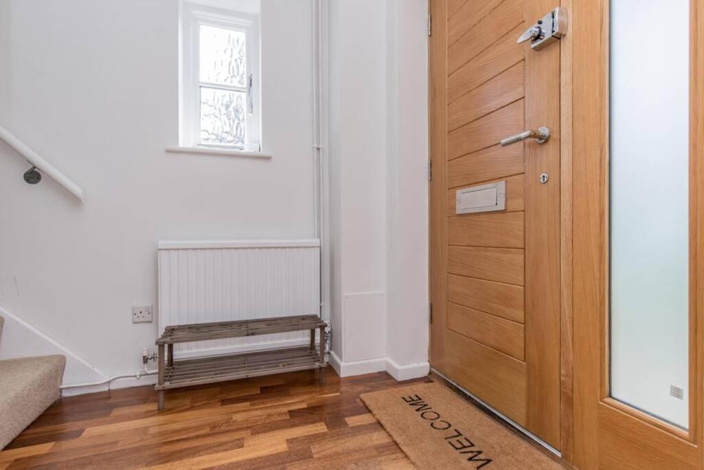 Stylish Townhouse In The Heart Of Summertown Oxford Exterior photo